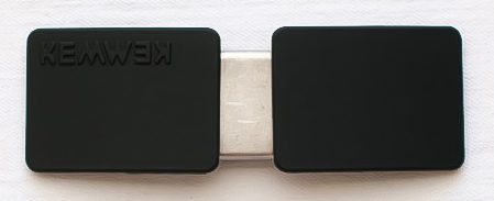 Kemwek Medium Corto Sporty Negro con Wek Plata